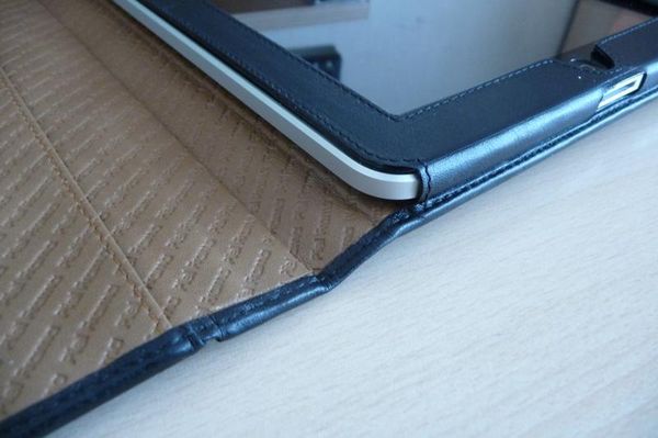 images/articles/article9434/housse_ipad_pielframa_03.jpg