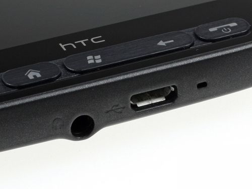 images/articles/article6953/hd2-connecteurs.jpg images/articles/article6953/hd2-connecteurs.jpg